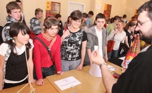  zdjęcie reportażowe z wydarzenia festiwalowego. Kliknij, aby powiększyć zdjęcie