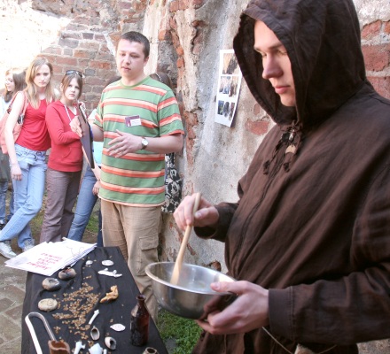  zdjęcie reportażowe z wydarzenia festiwalowego. Kliknij, aby powiększyć zdjęcie