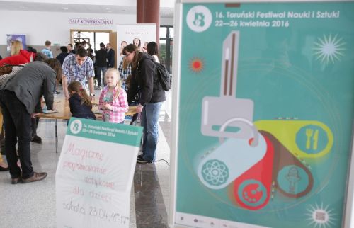  zdjęcie reportażowe z wydarzenia festiwalowego. Kliknij, aby powiększyć zdjęcie