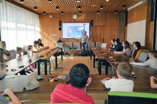 Dzień 2 (23.04.2023, fot. Andrzej Romański, Adam Zakrzewski).  zdjęcie reportażowe z wydarzenia festiwalowego. Kliknij, aby powiększyć zdjęcie