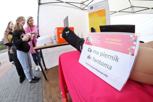 Dzień 3 (24.04.2023, fot. Andrzej Romański, Adam Zakrzewski).  zdjęcie reportażowe z wydarzenia festiwalowego. Kliknij, aby powiększyć zdjęcie