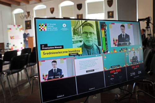 TFNIS 2025 dzień 2 (26.04.2025).  [fot. Mikołaj Kuras, Andrzej Romański, Adam Zakrzewski] zdjęcie reportażowe z wydarzenia festiwalowego. Kliknij, aby powiększyć zdjęcie