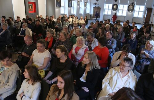 Dzień 2 (23.04.2023, fot. Andrzej Romański, Adam Zakrzewski).  zdjęcie reportażowe z wydarzenia festiwalowego. Kliknij, aby powiększyć zdjęcie