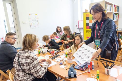Dzień 3 TFNiS 2026 (26.04.2026).  [fot. Mikołaj Kuras, Andrzej Romański, Adam Zakrzewski] zdjęcie reportażowe z wydarzenia festiwalowego. Kliknij, aby powiększyć zdjęcie