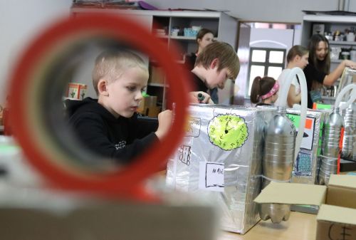 TFNIS 2025 dzień 2 (26.04.2025).  [fot. Mikołaj Kuras, Andrzej Romański, Adam Zakrzewski] zdjęcie reportażowe z wydarzenia festiwalowego. Kliknij, aby powiększyć zdjęcie