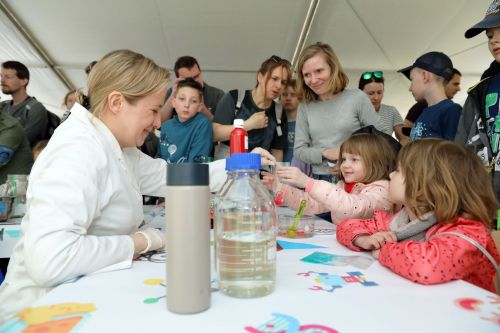 Dzień 3 (24.04.2022).  [fot. Andrzej Romański, Adam Zakrzewski] zdjęcie reportażowe z wydarzenia festiwalowego. Kliknij, aby powiększyć zdjęcie