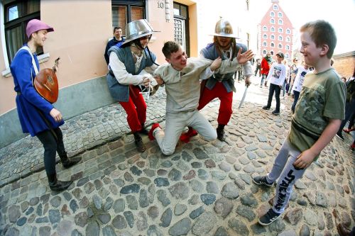  zdjęcie reportażowe z wydarzenia festiwalowego. Kliknij, aby powiększyć zdjęcie