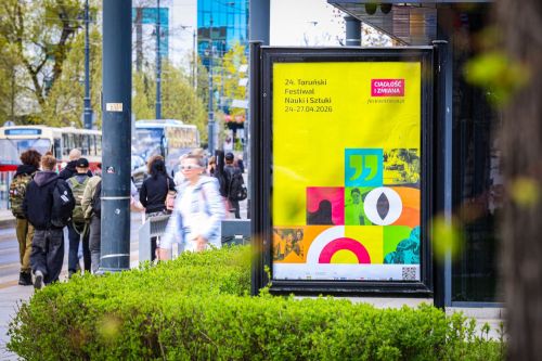 Festiwal widoczny w mieście! (24.04.2026).  [fot. Andrzej Romański] zdjęcie reportażowe z wydarzenia festiwalowego. Kliknij, aby powiększyć zdjęcie