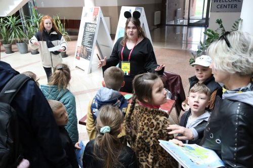 Dzień 4 TFNiS 2026 (27.04.2026).  [fot. Mikołaj Kuras, Andrzej Romański, Adam Zakrzewski] zdjęcie reportażowe z wydarzenia festiwalowego. Kliknij, aby powiększyć zdjęcie
