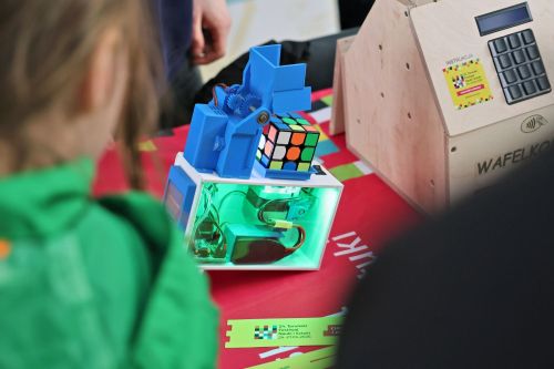 Dzień 2 TFNiS 2026 (25.04.2026).  [fot. Mikołaj Kuras, Andrzej Romański, Adam Zakrzewski] zdjęcie reportażowe z wydarzenia festiwalowego. Kliknij, aby powiększyć zdjęcie