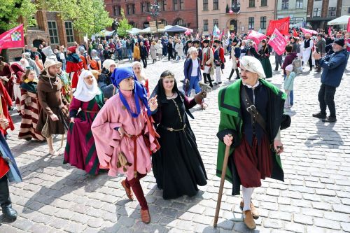 Dzień 2 TFNiS 2026 (25.04.2026).  [fot. Mikołaj Kuras, Andrzej Romański, Adam Zakrzewski] zdjęcie reportażowe z wydarzenia festiwalowego. Kliknij, aby powiększyć zdjęcie