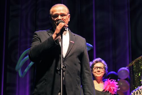 TFNIS 2025 dzień 1 - inauguracja i spektakl muzyczny "Księżniczka Czardasza" w Auli UMK.  [fot. Andrzej Romański] zdjęcie reportażowe z wydarzenia festiwalowego. Kliknij, aby powiększyć zdjęcie