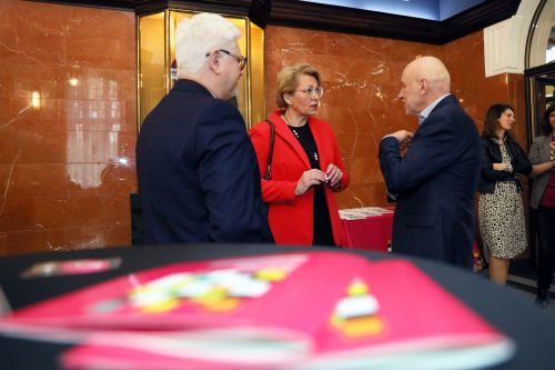 Konferencja prasowa 21. TFNiS (18.04.2023, Collegium Maximum UMK).  [fot. Andrzej Romański] zdjęcie reportażowe z wydarzenia festiwalowego. Kliknij, aby powiększyć zdjęcie