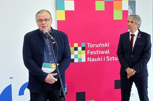  zdjęcie reportażowe z wydarzenia festiwalowego. Kliknij, aby powiększyć zdjęcie