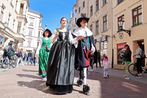 TFNIS 2025 dzień 3 (27.04.2025).  [fot. Mikołaj Kuras, Andrzej Romański, Adam Zakrzewski] zdjęcie reportażowe z wydarzenia festiwalowego. Kliknij, aby powiększyć zdjęcie