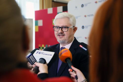Konferencja prasowa 21. TFNiS (18.04.2023, Collegium Maximum UMK).  [fot. Andrzej Romański] zdjęcie reportażowe z wydarzenia festiwalowego. Kliknij, aby powiększyć zdjęcie