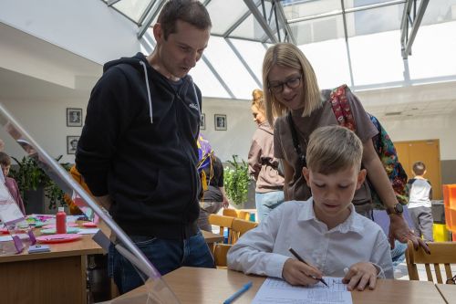 TFNIS 2025 dzień 2 (26.04.2025).  [fot. Mikołaj Kuras, Andrzej Romański, Adam Zakrzewski] zdjęcie reportażowe z wydarzenia festiwalowego. Kliknij, aby powiększyć zdjęcie