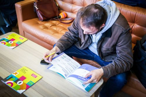 Konferencja prasowa 24. TFNiS 2026 (Biblioteka Uniwersytecka, 9.04.2026).  [fot. Andrzej Romański] zdjęcie reportażowe z wydarzenia festiwalowego. Kliknij, aby powiększyć zdjęcie