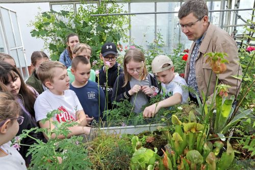 Dzień 3 (24.04.2023, fot. Andrzej Romański, Adam Zakrzewski).  zdjęcie reportażowe z wydarzenia festiwalowego. Kliknij, aby powiększyć zdjęcie