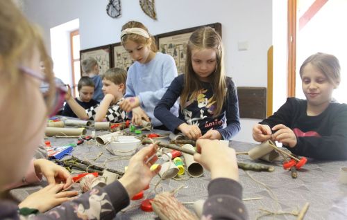 TFNiS 2022 - dzień 1 (22.04.2022).  [fot. Andrzej Romański i Adam Zakrzewski] zdjęcie reportażowe z wydarzenia festiwalowego. Kliknij, aby powiększyć zdjęcie