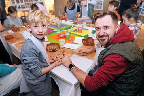 TFNIS 2025 dzień 2 (26.04.2025).  [fot. Mikołaj Kuras, Andrzej Romański, Adam Zakrzewski] zdjęcie reportażowe z wydarzenia festiwalowego. Kliknij, aby powiększyć zdjęcie