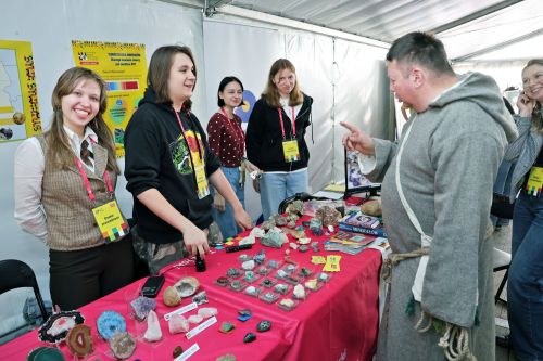 Dzień 2 TFNiS 2026 (25.04.2026).  [fot. Mikołaj Kuras, Andrzej Romański, Adam Zakrzewski] zdjęcie reportażowe z wydarzenia festiwalowego. Kliknij, aby powiększyć zdjęcie