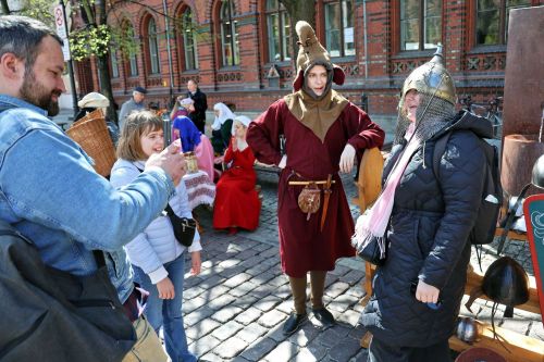 Dzień 2 TFNiS 2026 (25.04.2026).  [fot. Mikołaj Kuras, Andrzej Romański, Adam Zakrzewski] zdjęcie reportażowe z wydarzenia festiwalowego. Kliknij, aby powiększyć zdjęcie