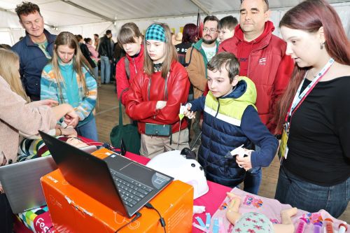 Dzień 2 TFNiS 2026 (25.04.2026).  [fot. Mikołaj Kuras, Andrzej Romański, Adam Zakrzewski] zdjęcie reportażowe z wydarzenia festiwalowego. Kliknij, aby powiększyć zdjęcie