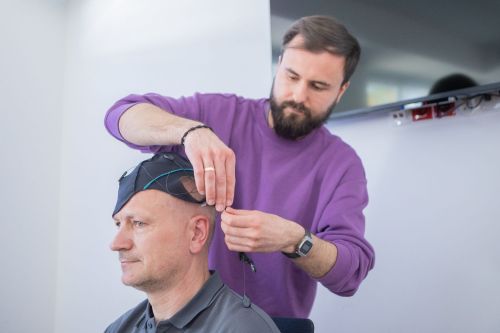 TFNIS 2025 dzień 4 (28.04.2025).  [fot. Mikołaj Kuras, Andrzej Romański, Adam Zakrzewski] zdjęcie reportażowe z wydarzenia festiwalowego. Kliknij, aby powiększyć zdjęcie