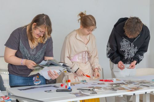 Dzień 4 TFNiS 2026 (27.04.2026).  [fot. Mikołaj Kuras, Andrzej Romański, Adam Zakrzewski] zdjęcie reportażowe z wydarzenia festiwalowego. Kliknij, aby powiększyć zdjęcie
