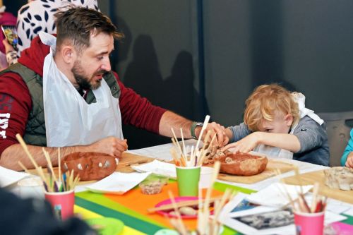 TFNIS 2025 dzień 2 (26.04.2025).  [fot. Mikołaj Kuras, Andrzej Romański, Adam Zakrzewski] zdjęcie reportażowe z wydarzenia festiwalowego. Kliknij, aby powiększyć zdjęcie