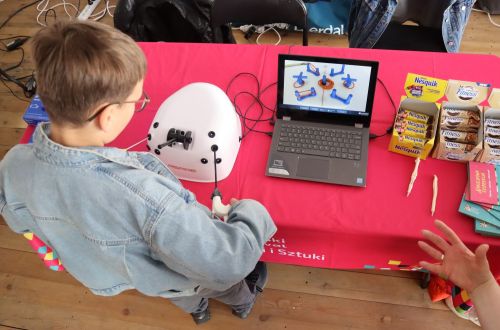 TFNIS 2025 dzień 3 (27.04.2025).  [fot. Mikołaj Kuras, Andrzej Romański, Adam Zakrzewski] zdjęcie reportażowe z wydarzenia festiwalowego. Kliknij, aby powiększyć zdjęcie