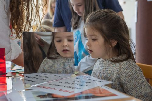 TFNIS 2025 dzień 2 (26.04.2025).  [fot. Mikołaj Kuras, Andrzej Romański, Adam Zakrzewski] zdjęcie reportażowe z wydarzenia festiwalowego. Kliknij, aby powiększyć zdjęcie