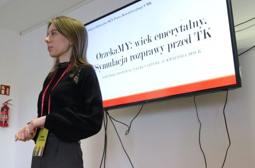 Dzień 4 TFNiS 2026 (27.04.2026).  [fot. Mikołaj Kuras, Andrzej Romański, Adam Zakrzewski] zdjęcie reportażowe z wydarzenia festiwalowego. Kliknij, aby powiększyć zdjęcie