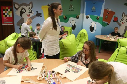 Dzień 3 (24.04.2023, fot. Andrzej Romański, Adam Zakrzewski).  zdjęcie reportażowe z wydarzenia festiwalowego. Kliknij, aby powiększyć zdjęcie