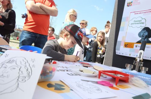 Dzień 2 (23.04.2023, fot. Andrzej Romański, Adam Zakrzewski).  zdjęcie reportażowe z wydarzenia festiwalowego. Kliknij, aby powiększyć zdjęcie
