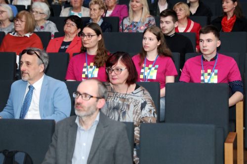 TFNiS dzień 1 (22.04.2023, fot. Andrzej Romański, Adam Zakrzewski).  zdjęcie reportażowe z wydarzenia festiwalowego. Kliknij, aby powiększyć zdjęcie