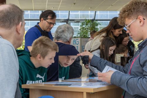 TFNIS 2025 dzień 2 (26.04.2025).  [fot. Mikołaj Kuras, Andrzej Romański, Adam Zakrzewski] zdjęcie reportażowe z wydarzenia festiwalowego. Kliknij, aby powiększyć zdjęcie