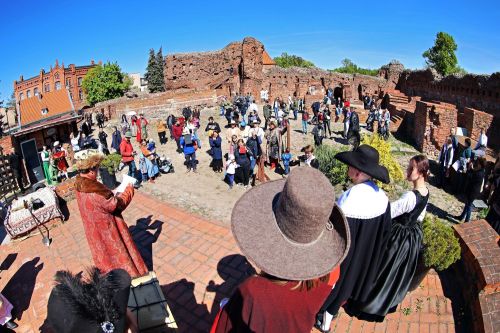 TFNIS 2025 dzień 3 (27.04.2025).  [fot. Mikołaj Kuras, Andrzej Romański, Adam Zakrzewski] zdjęcie reportażowe z wydarzenia festiwalowego. Kliknij, aby powiększyć zdjęcie