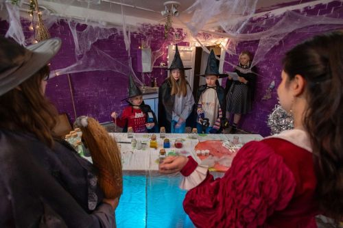 Dzień 3 TFNiS 2026 (26.04.2026).  [fot. Mikołaj Kuras, Andrzej Romański, Adam Zakrzewski] zdjęcie reportażowe z wydarzenia festiwalowego. Kliknij, aby powiększyć zdjęcie