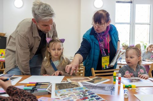 Dzień 3 TFNiS 2026 (26.04.2026).  [fot. Mikołaj Kuras, Andrzej Romański, Adam Zakrzewski] zdjęcie reportażowe z wydarzenia festiwalowego. Kliknij, aby powiększyć zdjęcie