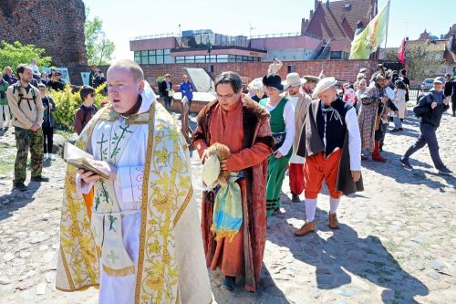 TFNIS 2025 dzień 3 (27.04.2025).  [fot. Mikołaj Kuras, Andrzej Romański, Adam Zakrzewski] zdjęcie reportażowe z wydarzenia festiwalowego. Kliknij, aby powiększyć zdjęcie