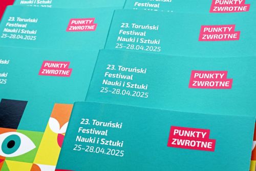  zdjęcie reportażowe z wydarzenia festiwalowego. Kliknij, aby powiększyć zdjęcie