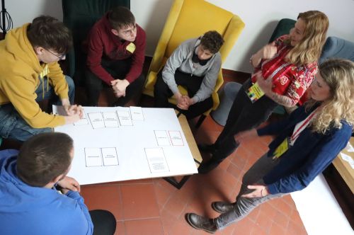 Dzień 4 TFNiS 2026 (27.04.2026).  [fot. Mikołaj Kuras, Andrzej Romański, Adam Zakrzewski] zdjęcie reportażowe z wydarzenia festiwalowego. Kliknij, aby powiększyć zdjęcie