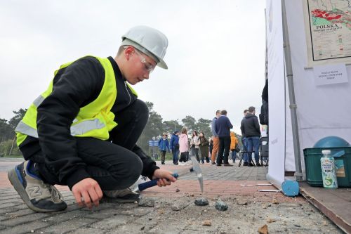 Dzień 3 (24.04.2023, fot. Andrzej Romański, Adam Zakrzewski).  zdjęcie reportażowe z wydarzenia festiwalowego. Kliknij, aby powiększyć zdjęcie