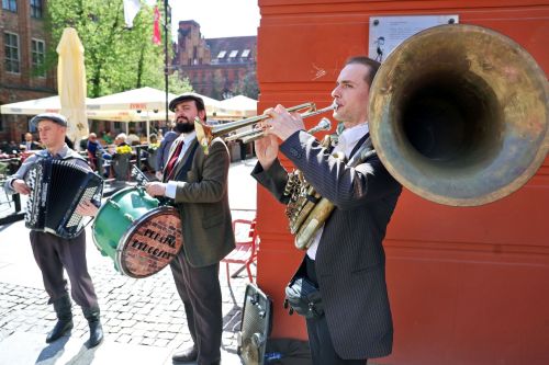 Dzień 2 TFNiS 2026 (25.04.2026).  [fot. Mikołaj Kuras, Andrzej Romański, Adam Zakrzewski] zdjęcie reportażowe z wydarzenia festiwalowego. Kliknij, aby powiększyć zdjęcie