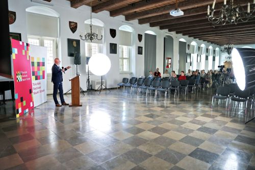 Dzień 2 TFNiS 2026 (25.04.2026).  [fot. Mikołaj Kuras, Andrzej Romański, Adam Zakrzewski] zdjęcie reportażowe z wydarzenia festiwalowego. Kliknij, aby powiększyć zdjęcie