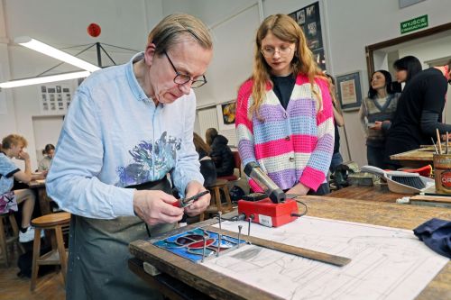 TFNIS 2025 dzień 4 (28.04.2025).  [fot. Mikołaj Kuras, Andrzej Romański, Adam Zakrzewski] zdjęcie reportażowe z wydarzenia festiwalowego. Kliknij, aby powiększyć zdjęcie
