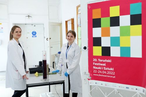 Dzień 3 (24.04.2023, fot. Andrzej Romański, Adam Zakrzewski).  zdjęcie reportażowe z wydarzenia festiwalowego. Kliknij, aby powiększyć zdjęcie