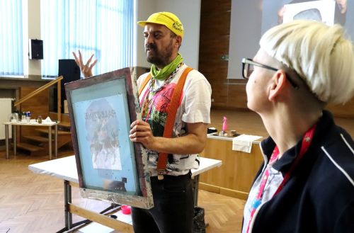 Dzień 2 TFNiS 2026 (25.04.2026).  [fot. Mikołaj Kuras, Andrzej Romański, Adam Zakrzewski] zdjęcie reportażowe z wydarzenia festiwalowego. Kliknij, aby powiększyć zdjęcie